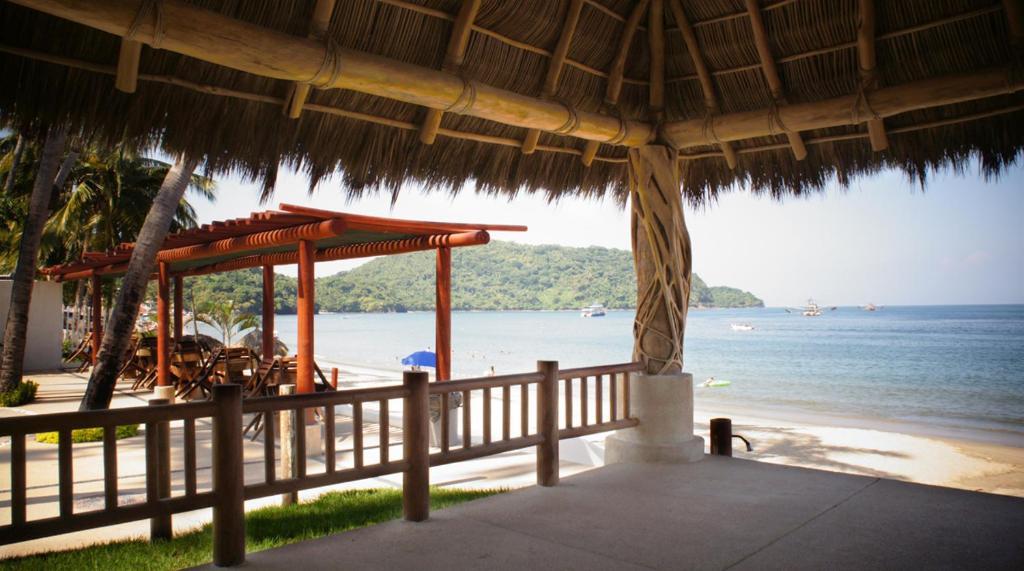 Akan Resort Los Ayala Exteriör bild